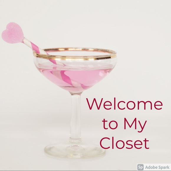 ❄️ Closet Bookmark ❄️ - Picture 5 of 8